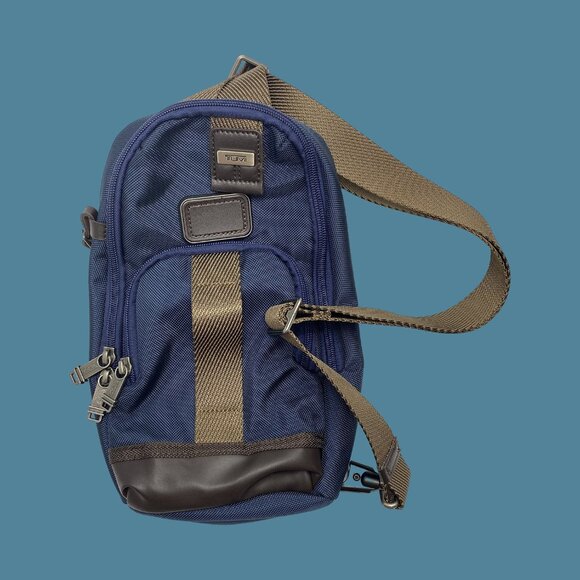 Tumi Alpha Bravo Compact Shoulder Bag|Chest Pack - Picture 1 of 5